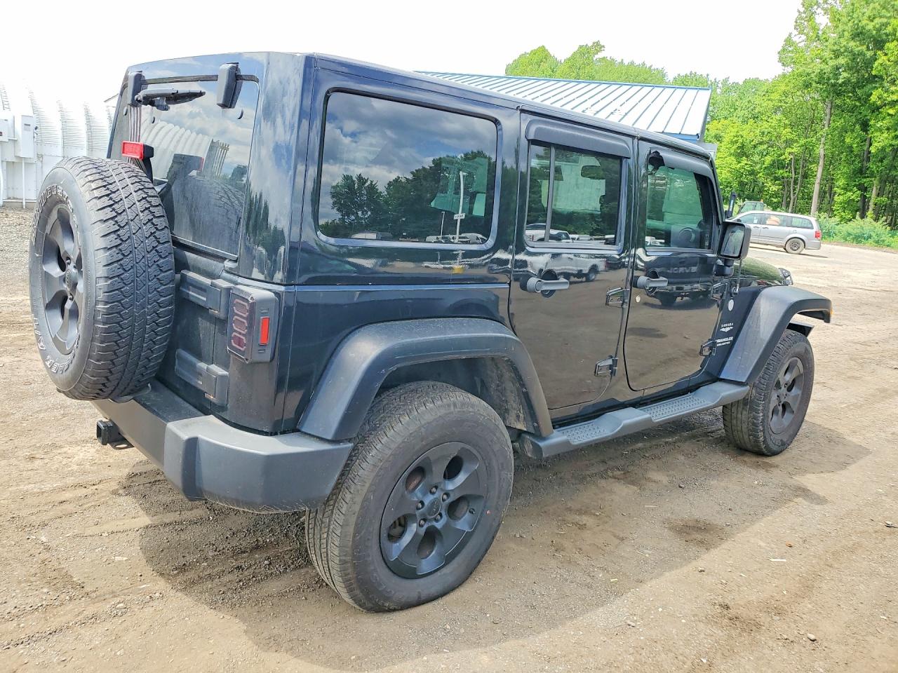 2013 Jeep Wrangler Unlimited Sahara Black vin: 1C4HJWEG0DL625852