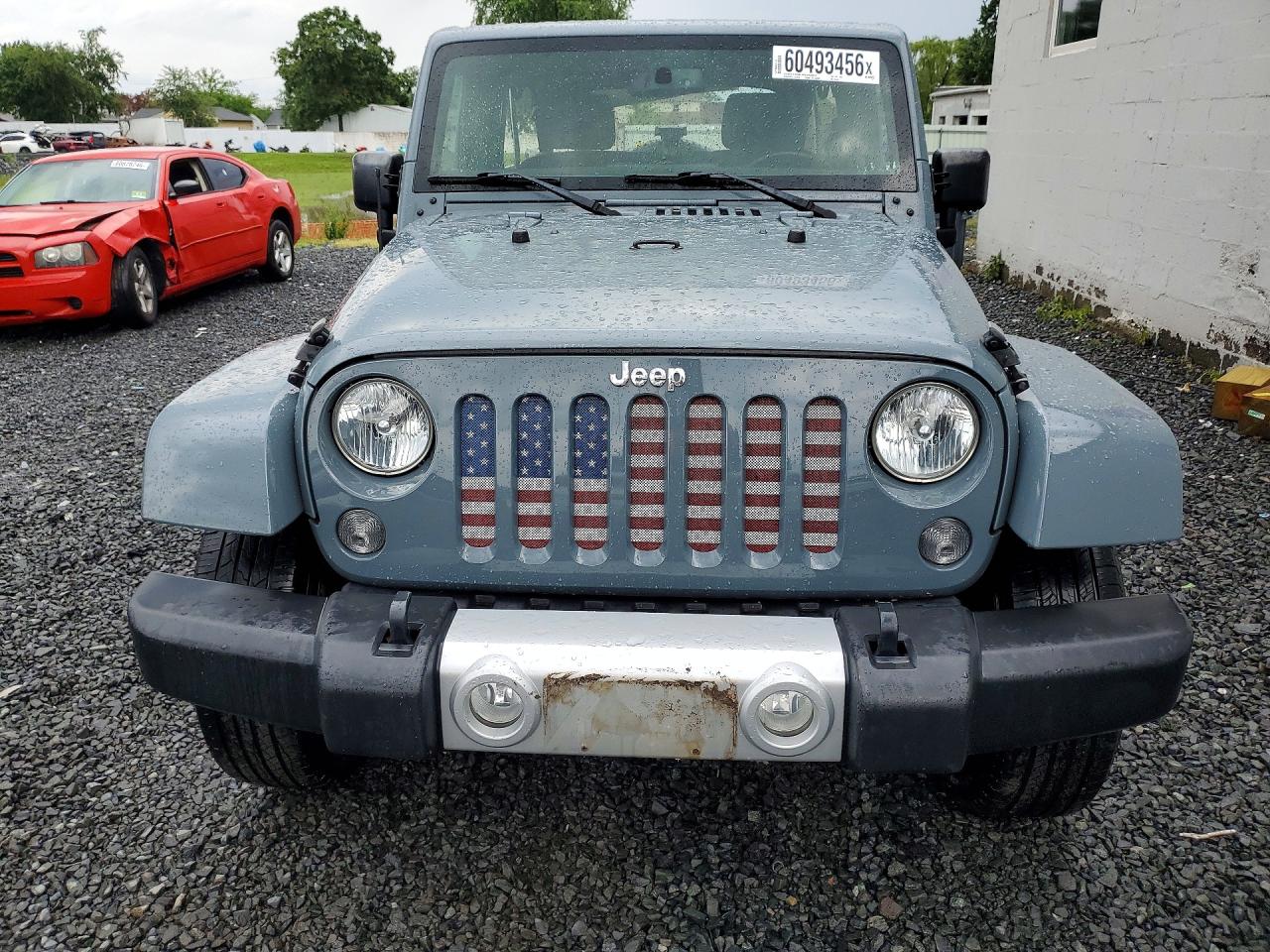 2015 Jeep Wrangler Unlimited Sahara Gray vin: 1C4HJWEG0FL624428