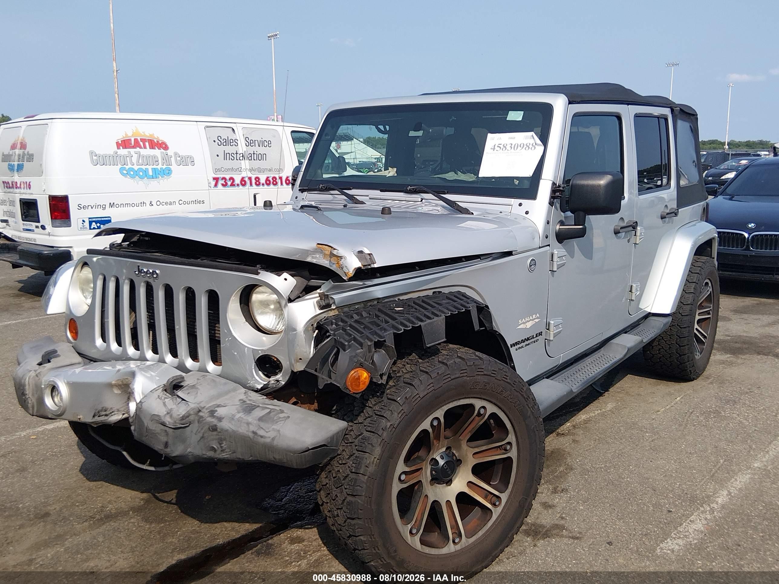 2012 Jeep Wrangler Unlimited Sahara Серебряный vin: 1C4HJWEG1CL157581