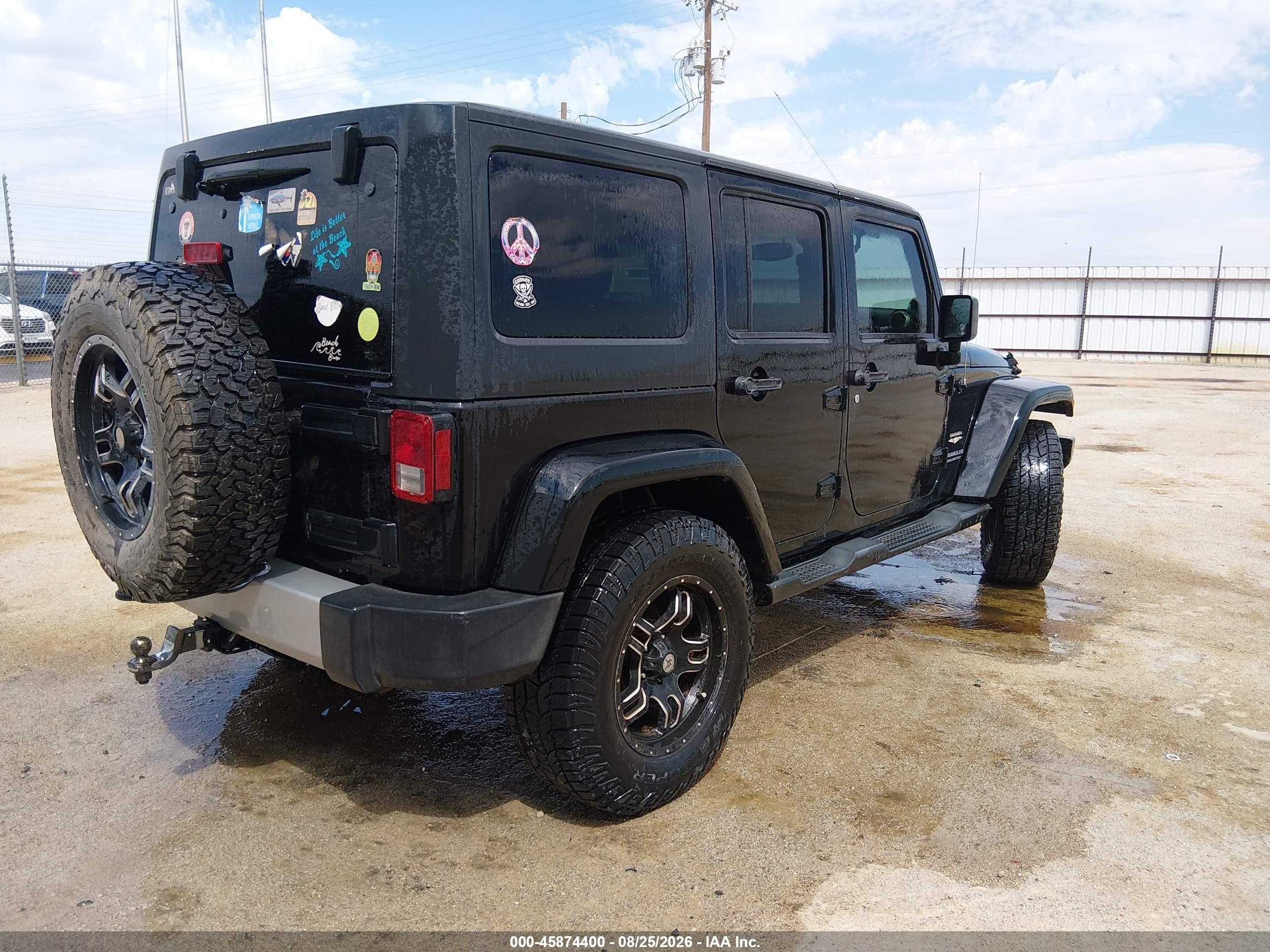 2013 Jeep Wrangler Unlimited Sahara Black vin: 1C4HJWEG1DL513271
