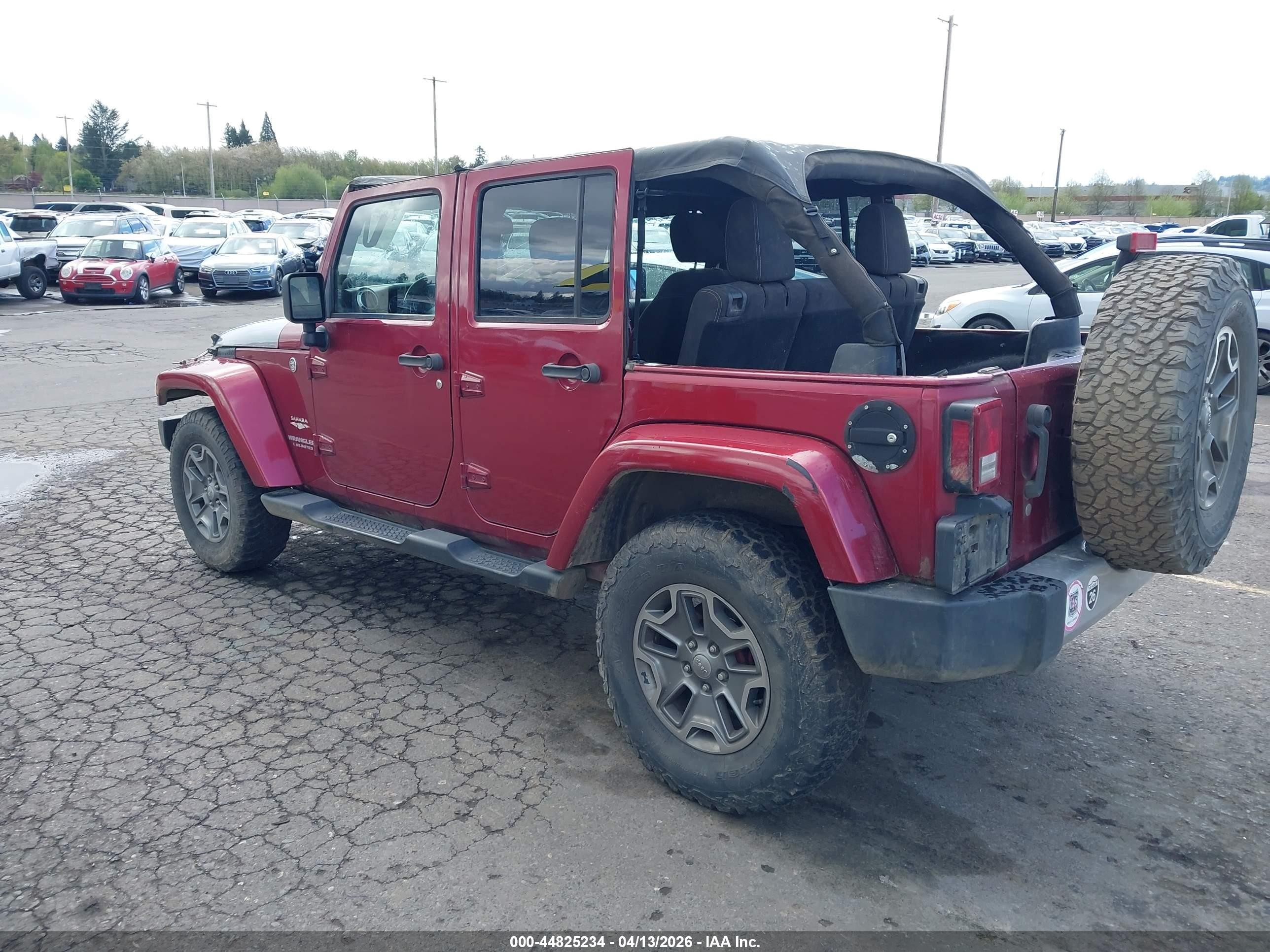 2013 Jeep Wrangler Unlimited Sahara Красный vin: 1C4HJWEG1DL539630