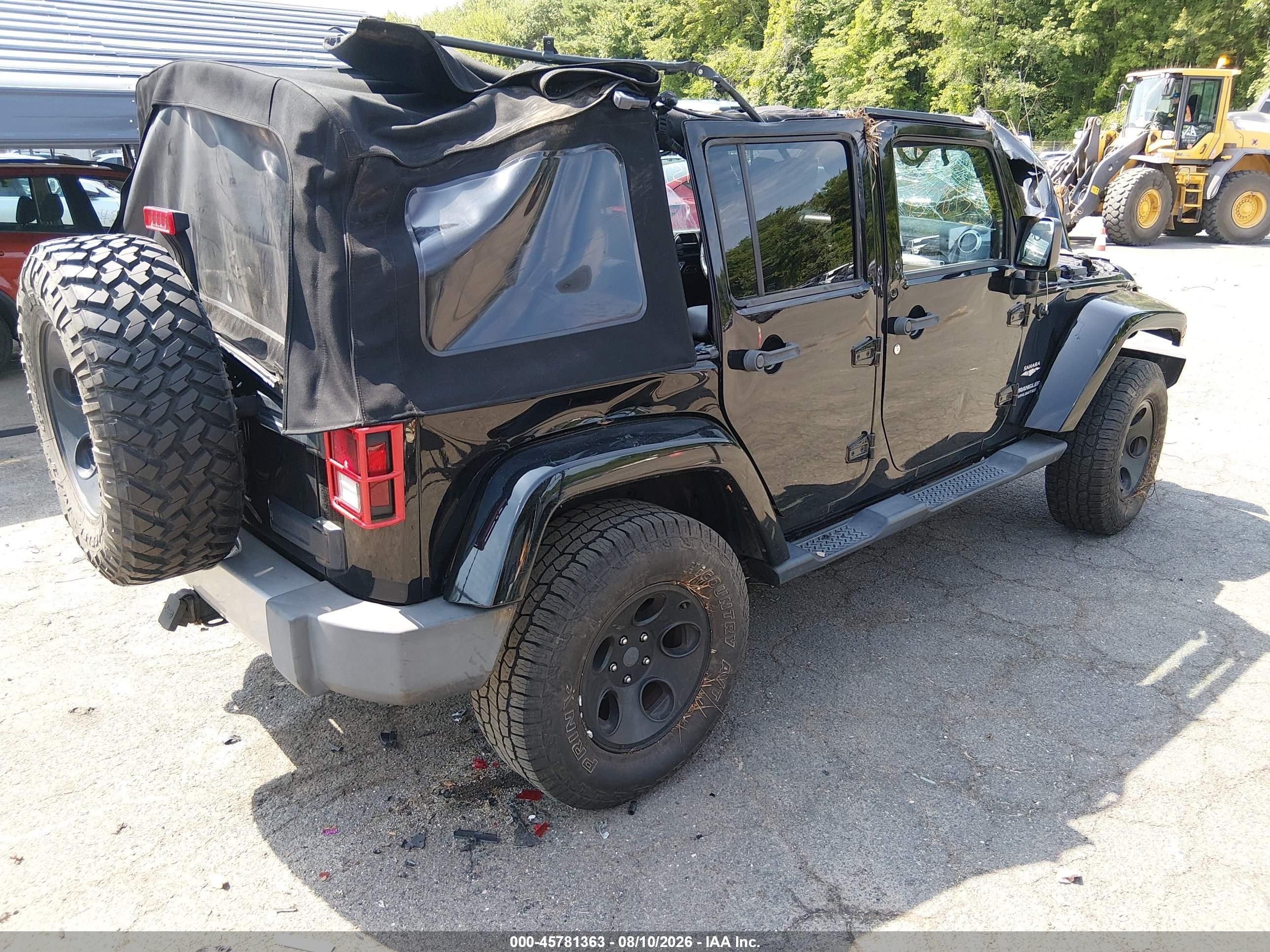 2013 Jeep Wrangler Unlimited Sahara Black vin: 1C4HJWEG1DL608655