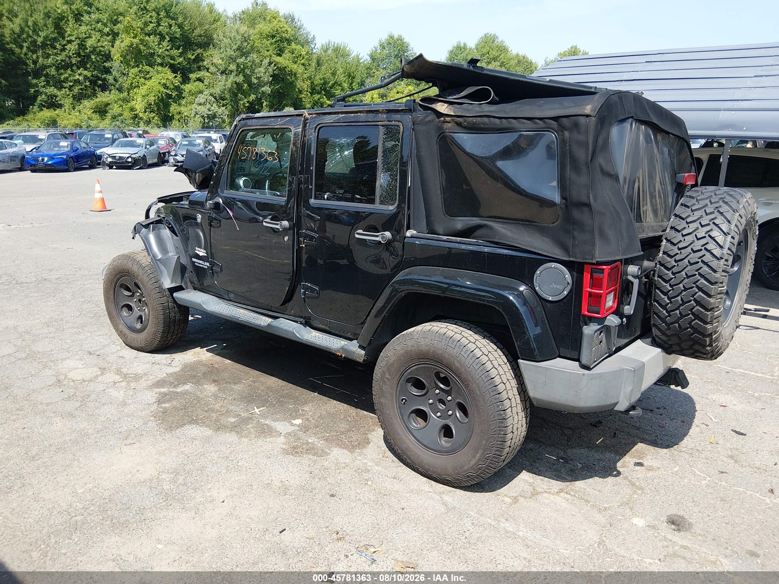 2013 Jeep Wrangler Unlimited Sahara Black vin: 1C4HJWEG1DL608655