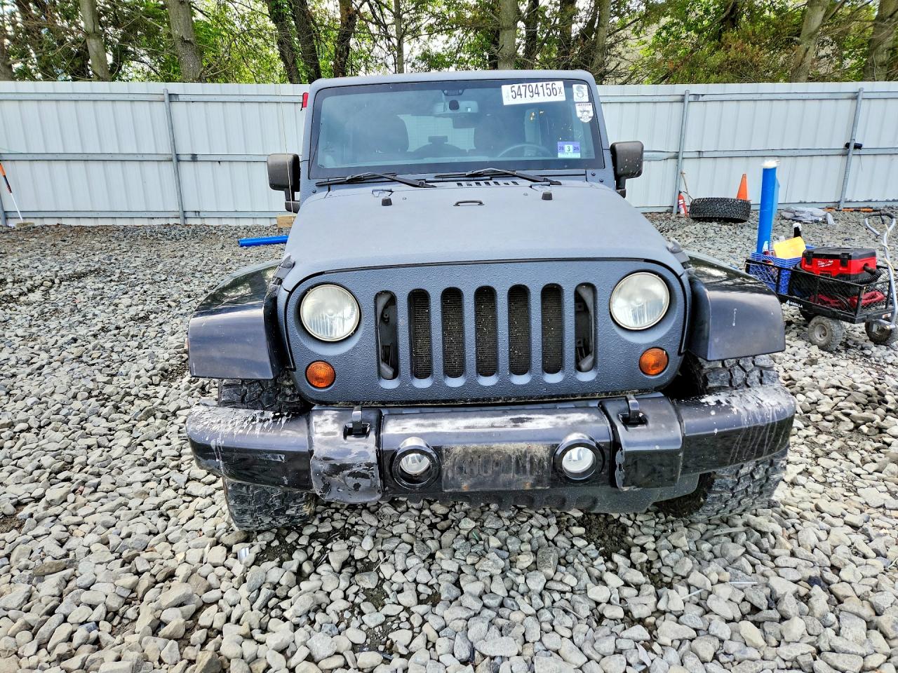 2013 Jeep Wrangler Unlimited Sahara Black vin: 1C4HJWEG1DL614360