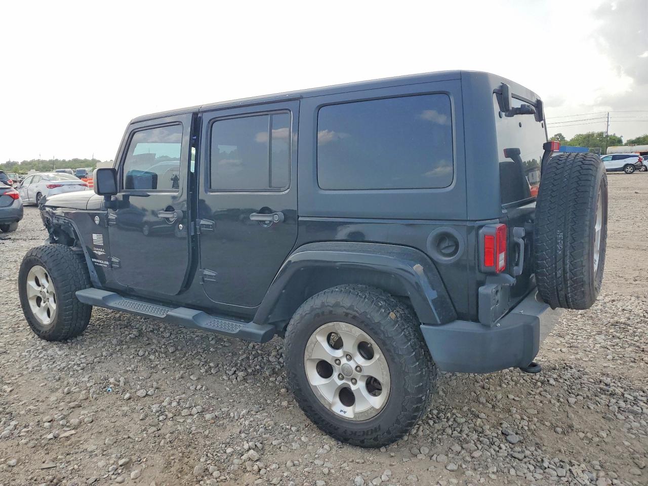 2015 Jeep Wrangler Unlimited Sahara Черный vin: 1C4HJWEG1FL641772