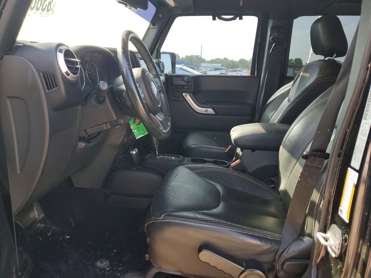 2015 Jeep Wrangler Unlimited Sahara Черный vin: 1C4HJWEG1FL641772