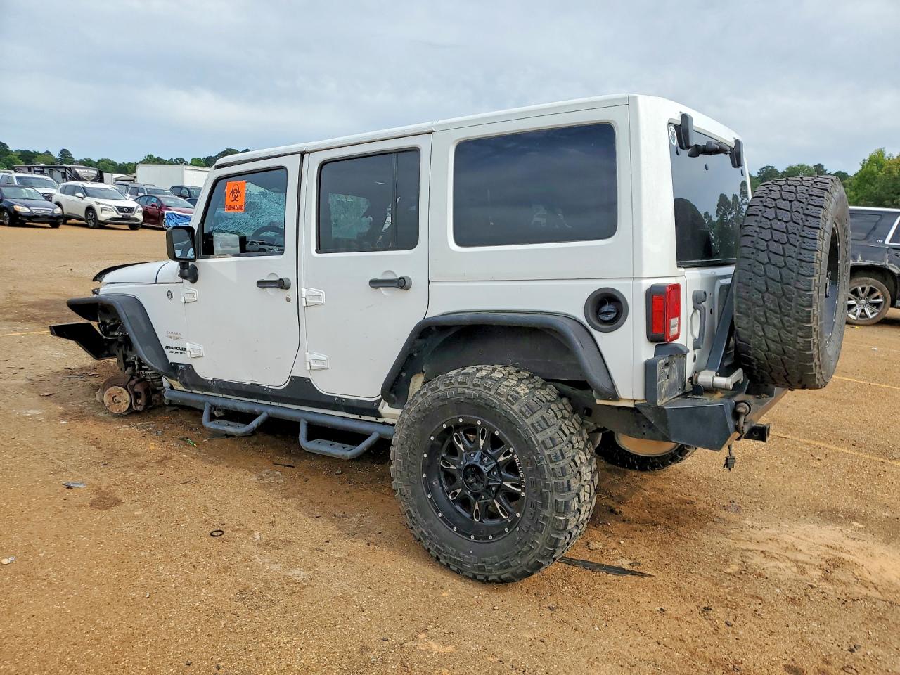 2012 Jeep Wrangler Unlimited Sahara Белый vin: 1C4HJWEG2CL136447