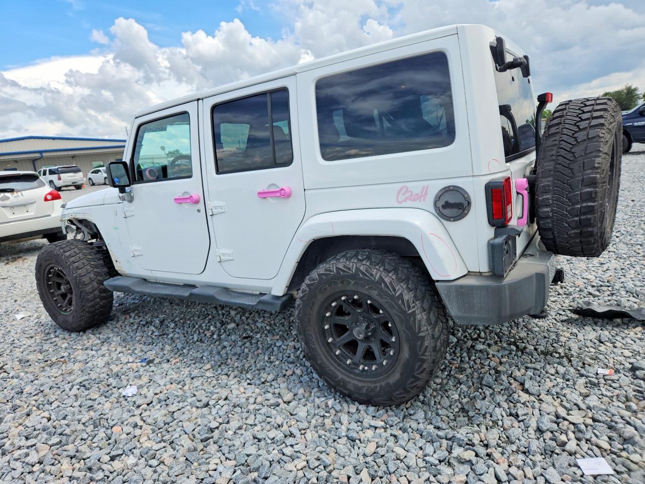 2012 Jeep Wrangler Unlimited Sahara White vin: 1C4HJWEG2CL166578