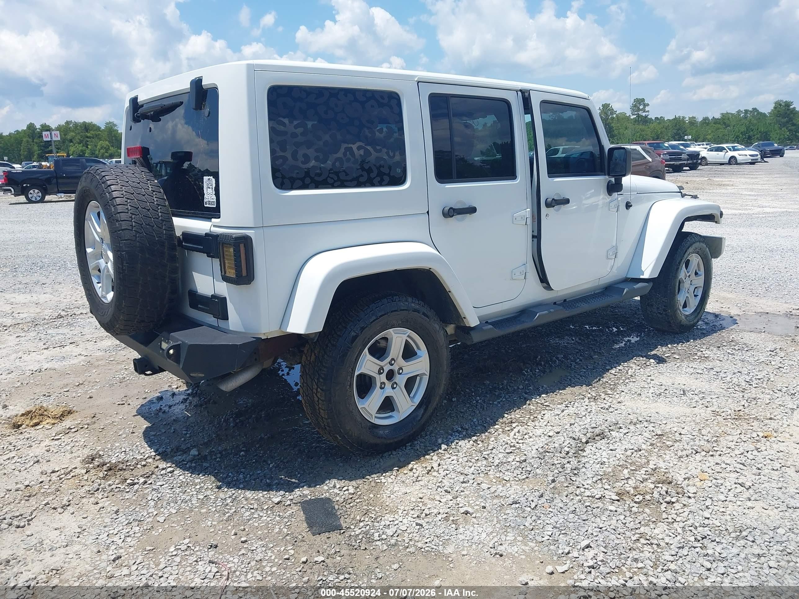 2014 Jeep Wrangler Unlimited Sahara Белый vin: 1C4HJWEG2EL123801