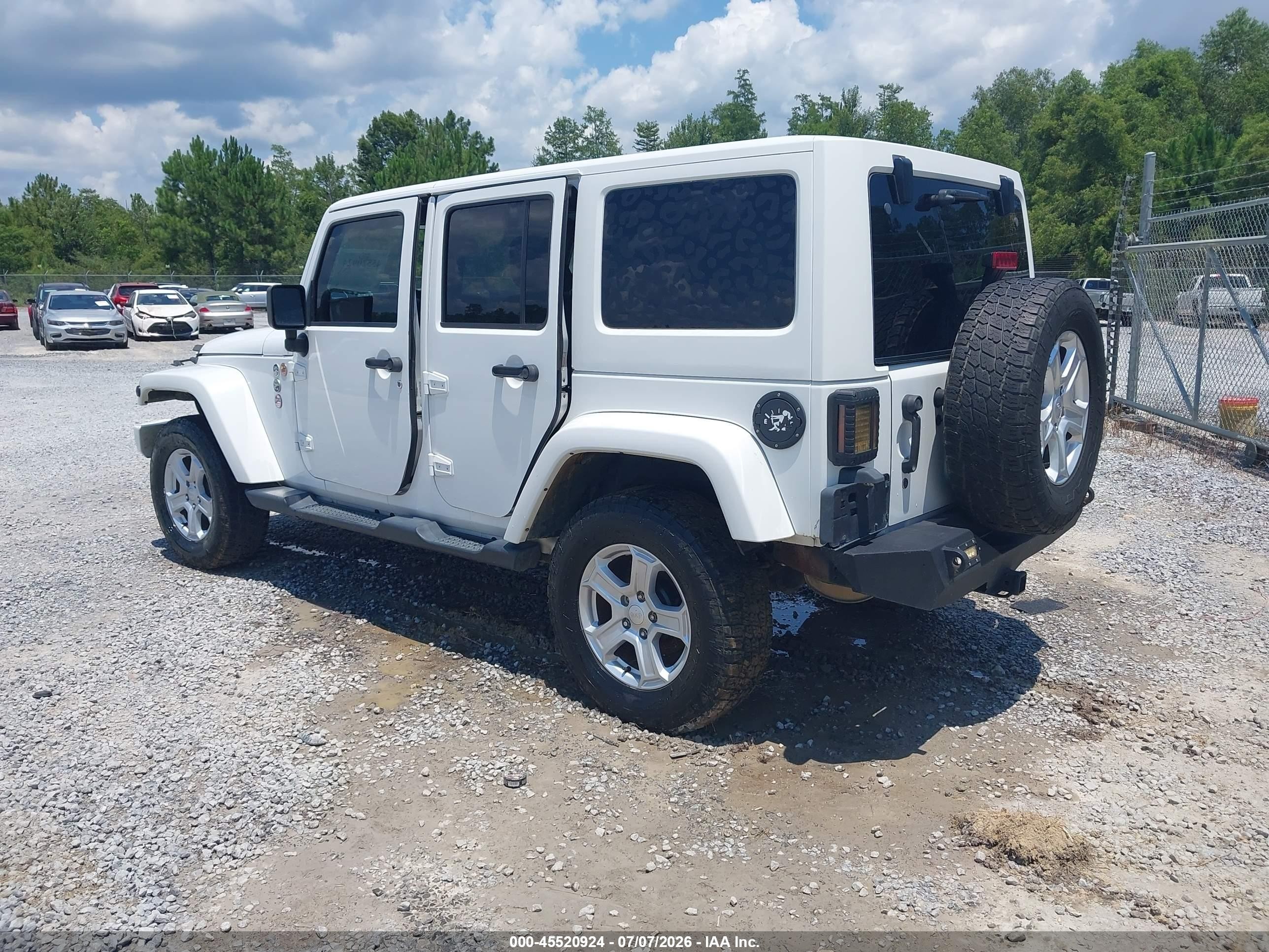 2014 Jeep Wrangler Unlimited Sahara Белый vin: 1C4HJWEG2EL123801