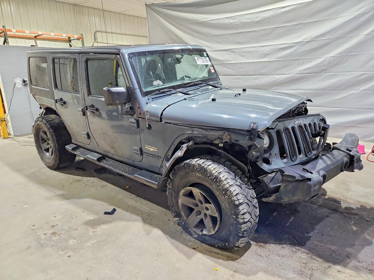 2015 Jeep Wrangler Unlimited Sahara Gray vin: 1C4HJWEG3FL556416