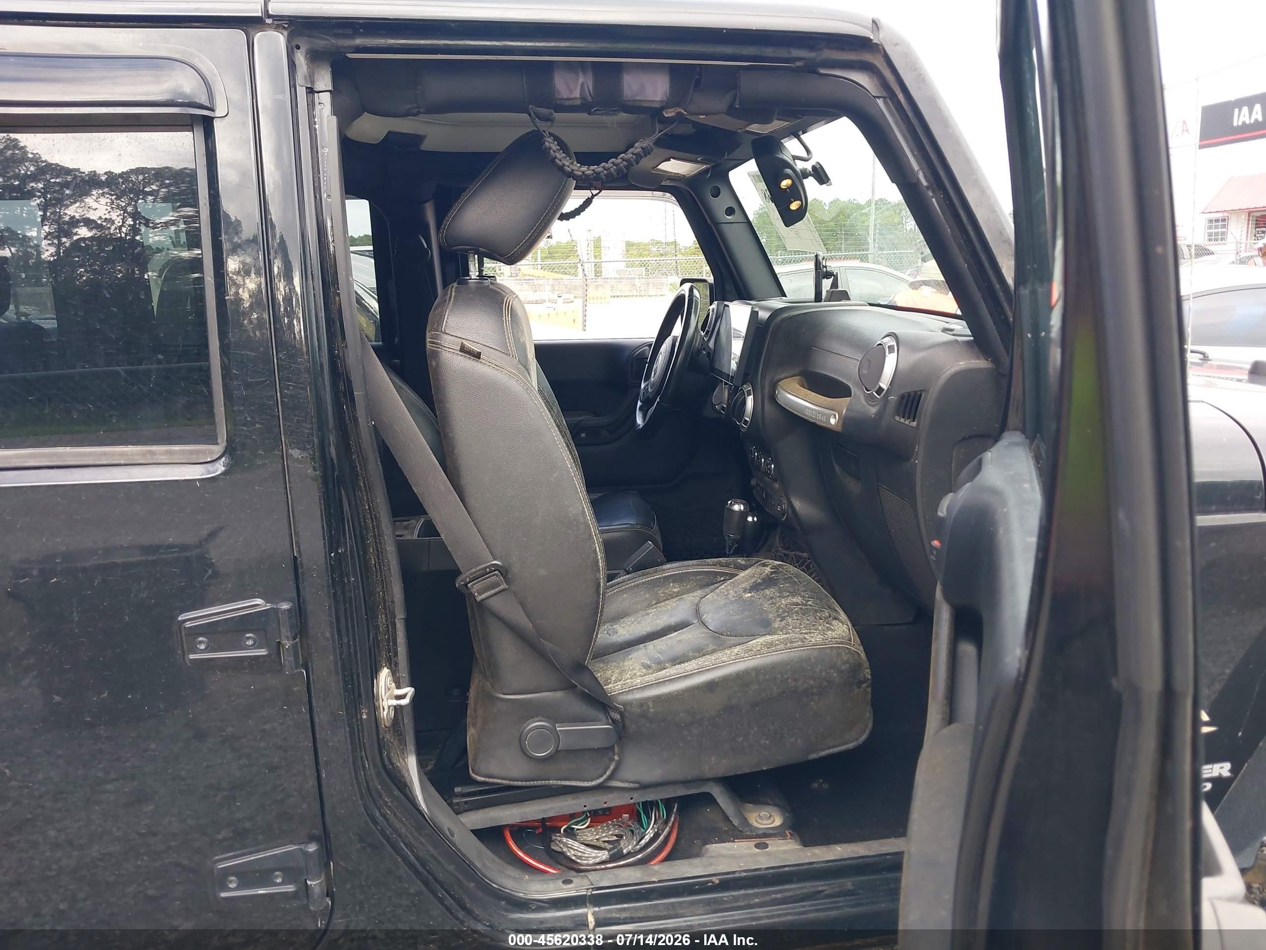 2015 Jeep Wrangler Unlimited Sahara Black vin: 1C4HJWEG3FL575869