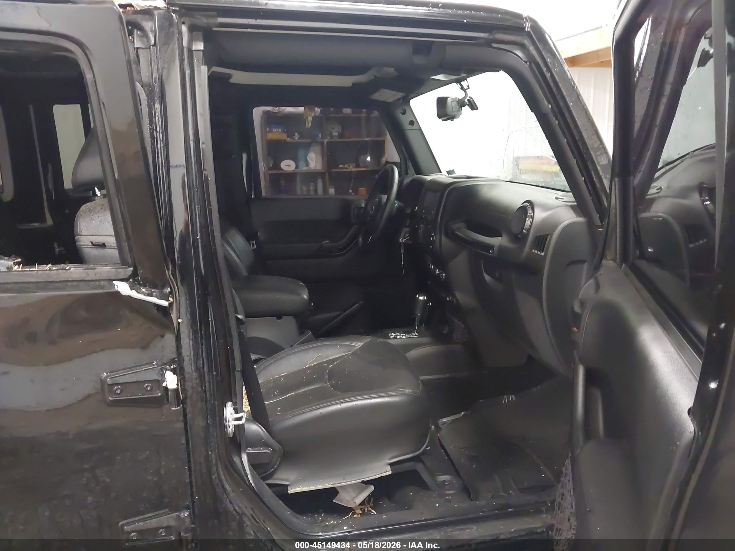 2015 Jeep Wrangler Unlimited Altitude Black vin: 1C4HJWEG3FL713944