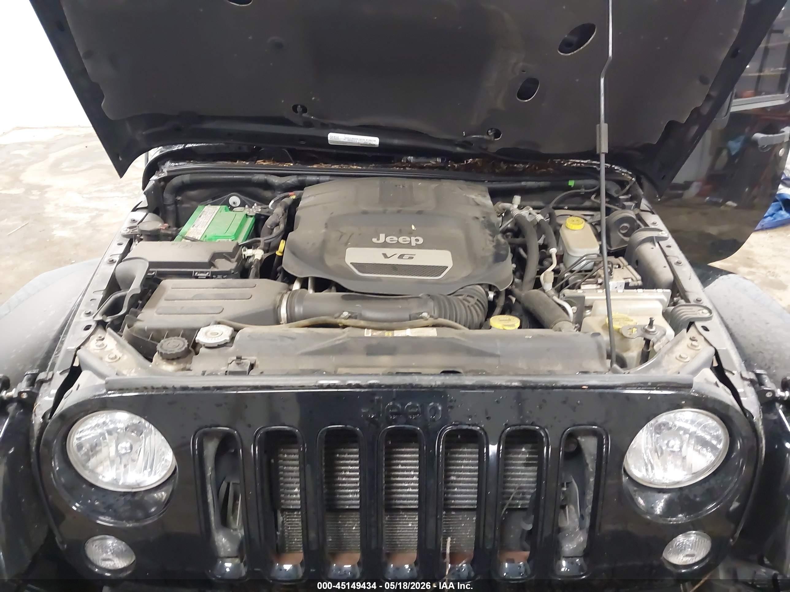 2015 Jeep Wrangler Unlimited Altitude Black vin: 1C4HJWEG3FL713944