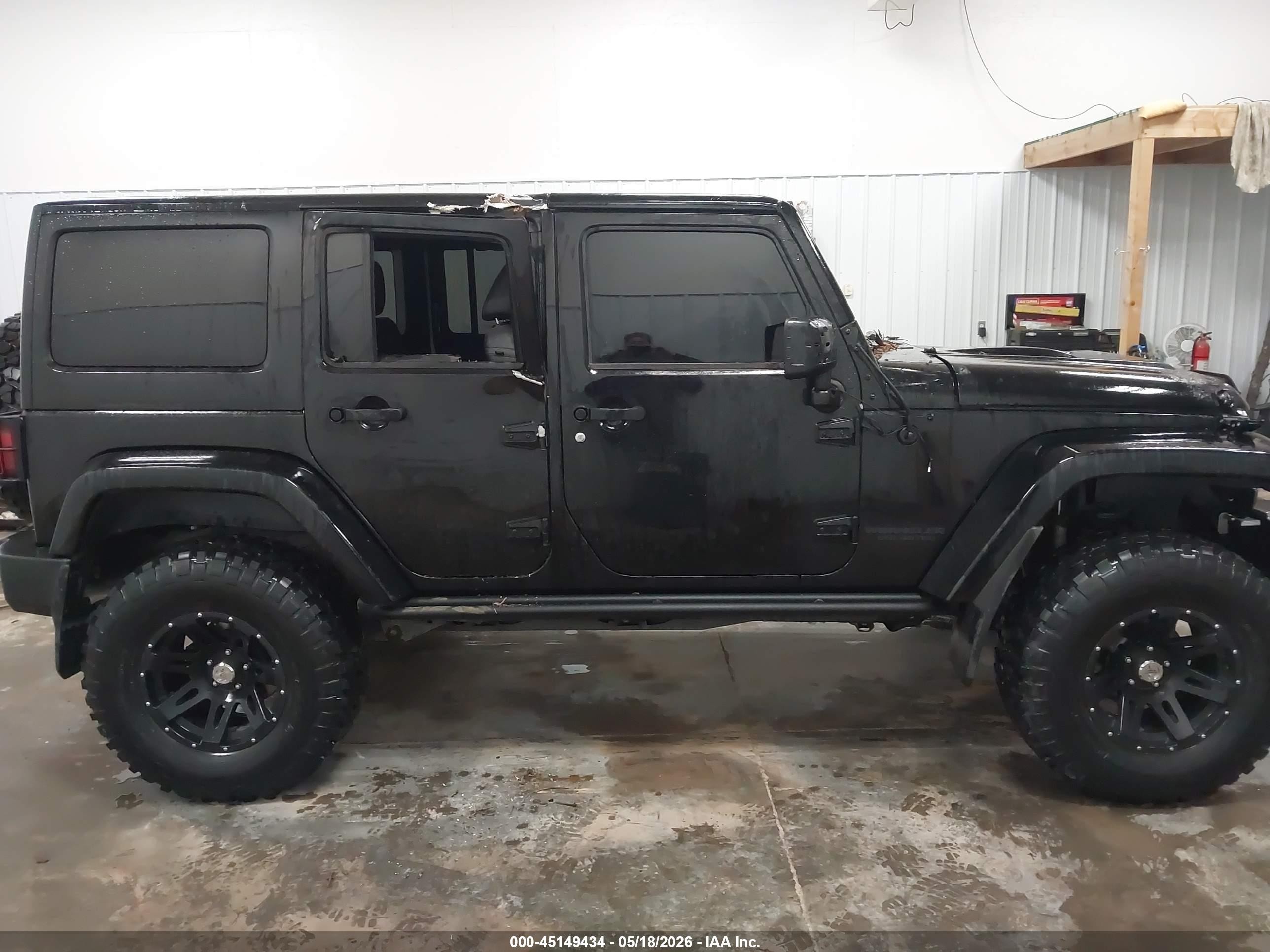 2015 Jeep Wrangler Unlimited Altitude Black vin: 1C4HJWEG3FL713944