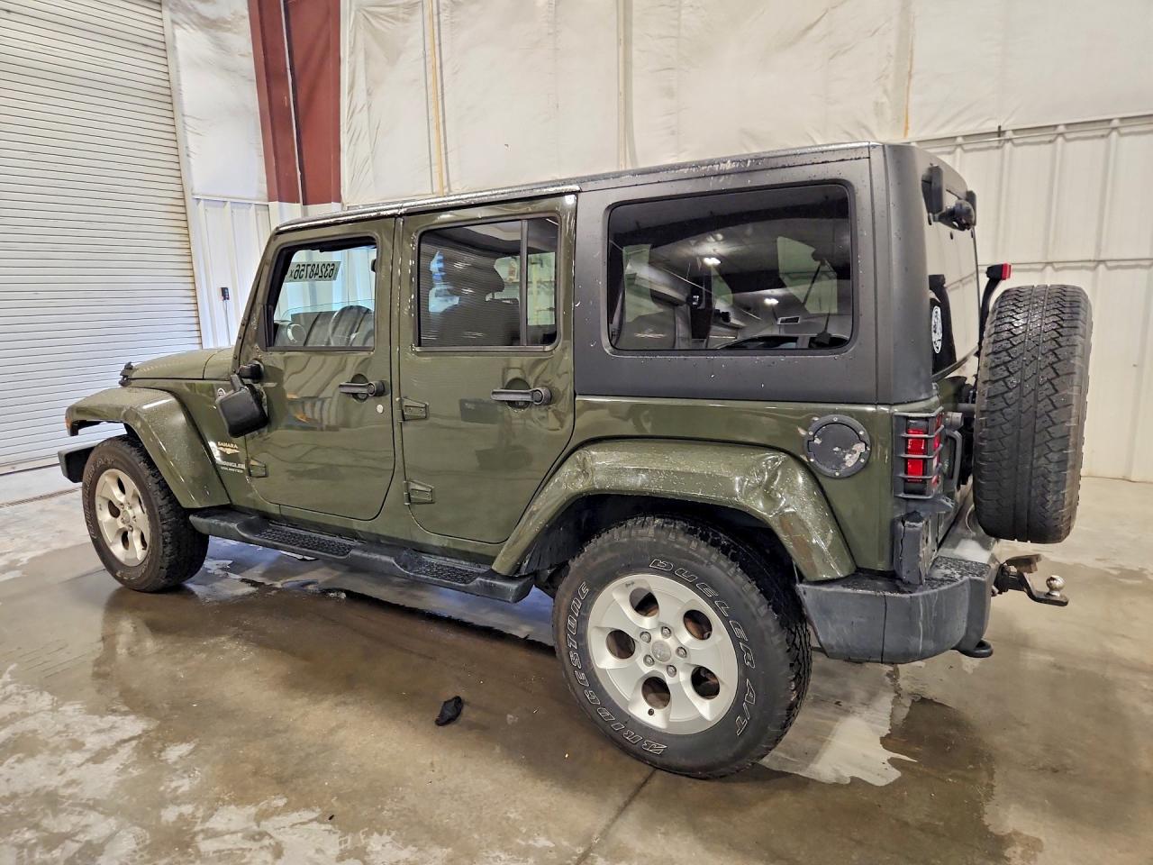 2015 Jeep Wrangler Unlimited Sahara Green vin: 1C4HJWEG3FL730260
