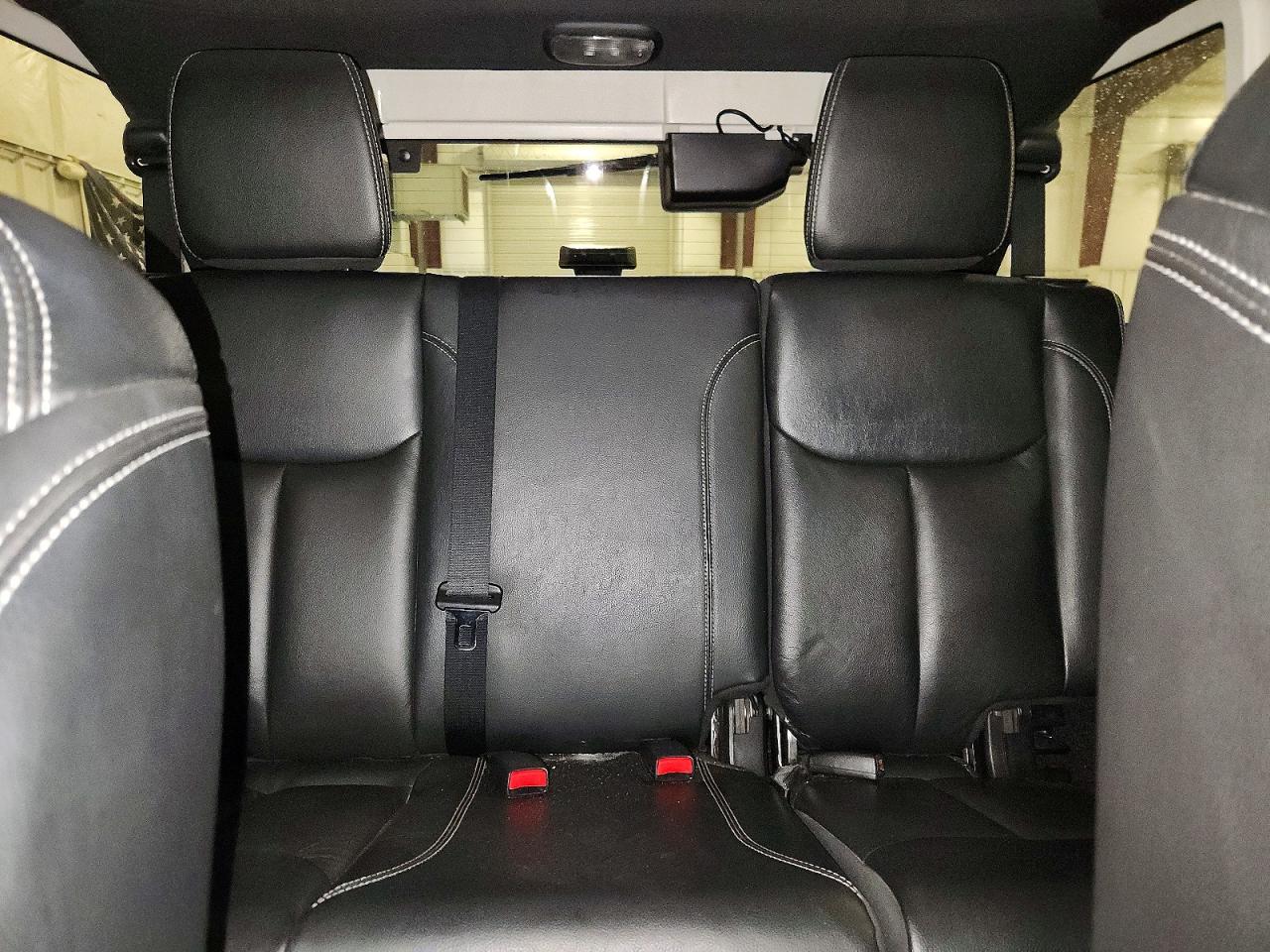 2015 Jeep Wrangler Unlimited Sahara Green vin: 1C4HJWEG3FL730260