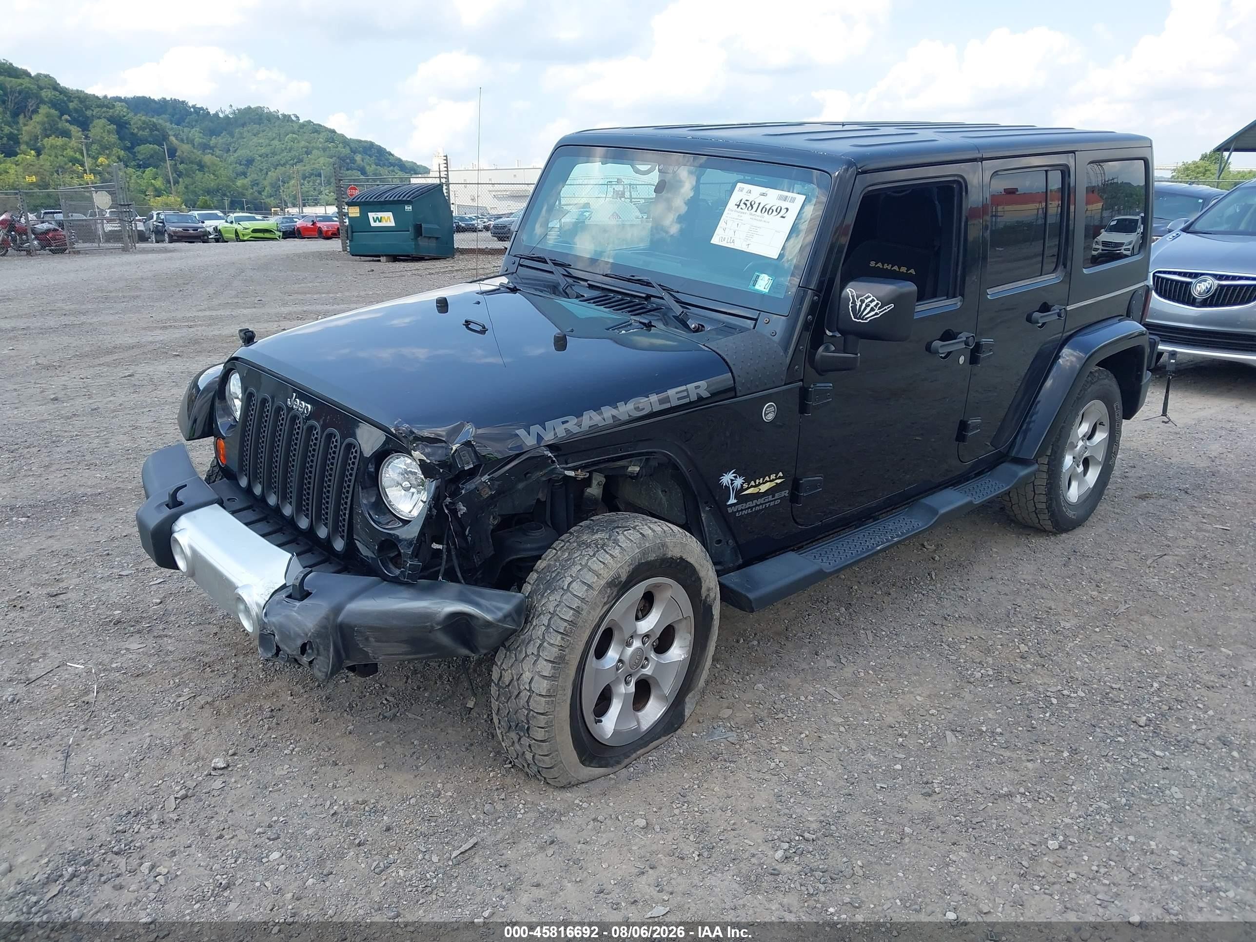 2013 Jeep Wrangler Unlimited Sahara Black vin: 1C4HJWEG4DL684306