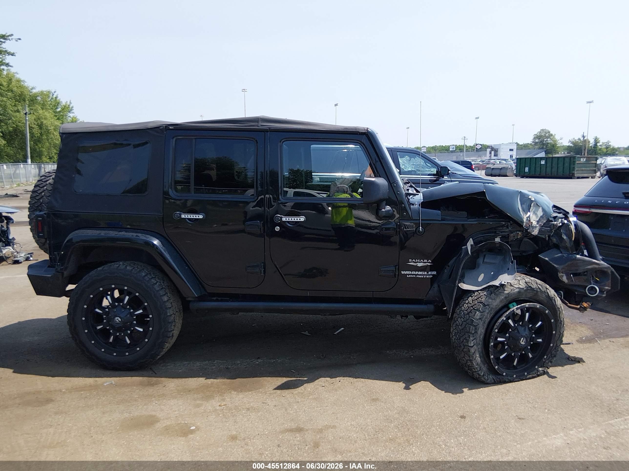 2012 Jeep Wrangler Unlimited Sahara Black vin: 1C4HJWEG5CL103751