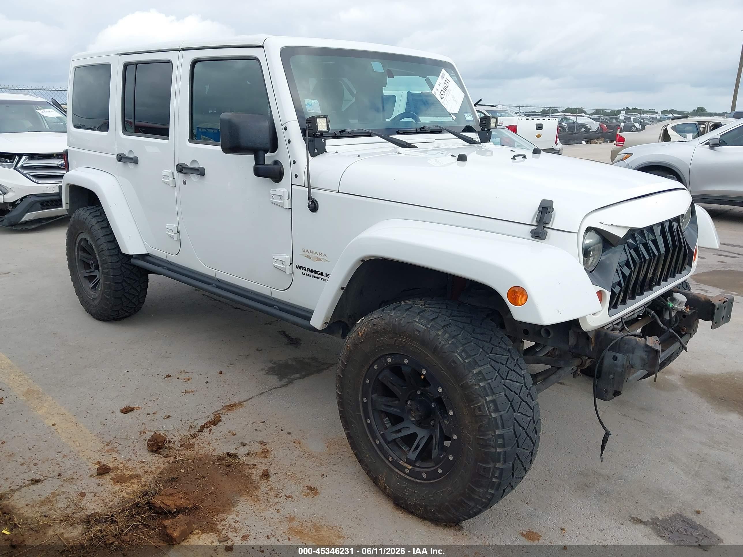 2013 Jeep Wrangler Unlimited Sahara White vin: 1C4HJWEG5DL505013