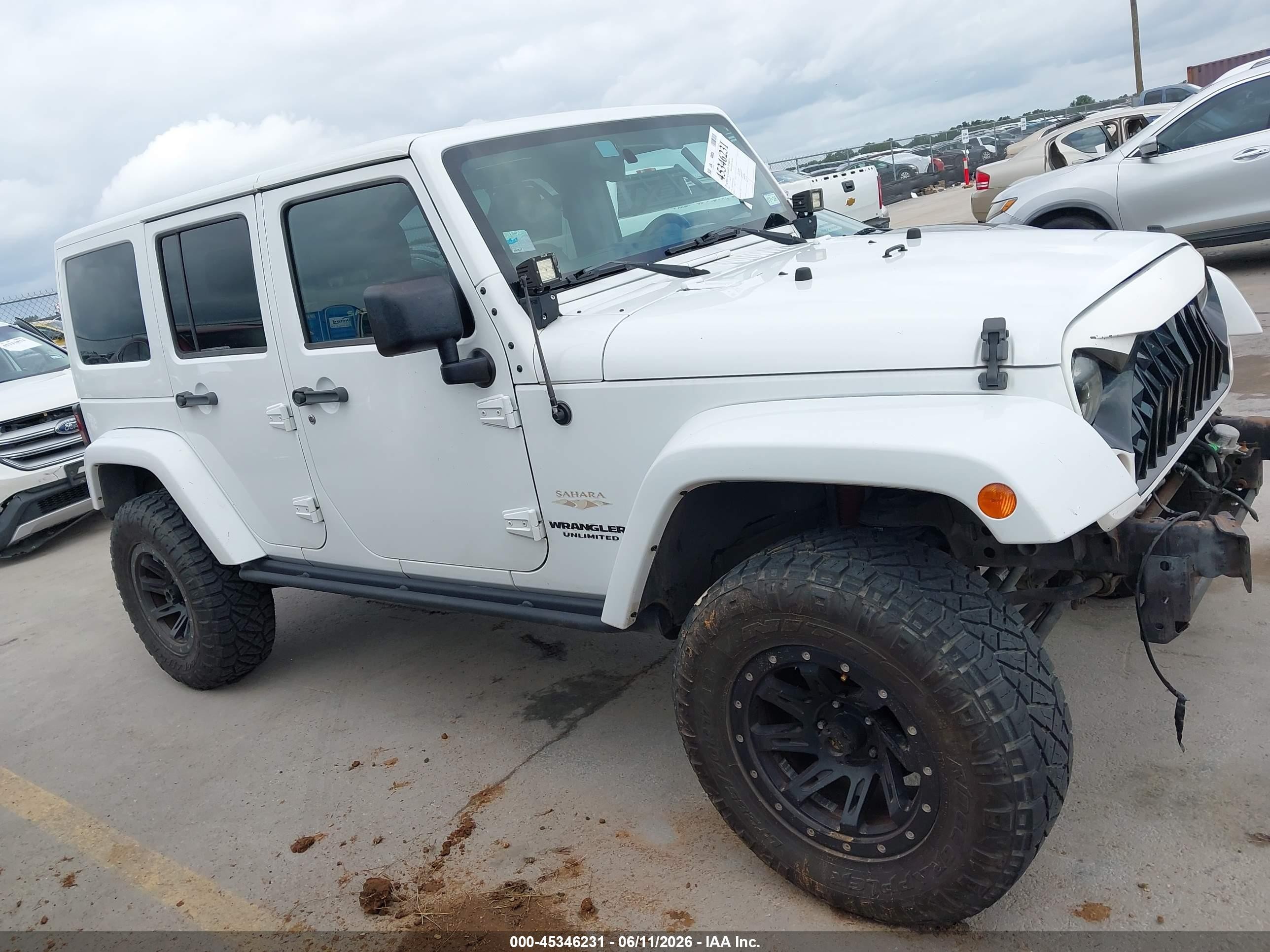2013 Jeep Wrangler Unlimited Sahara Белый vin: 1C4HJWEG5DL505013