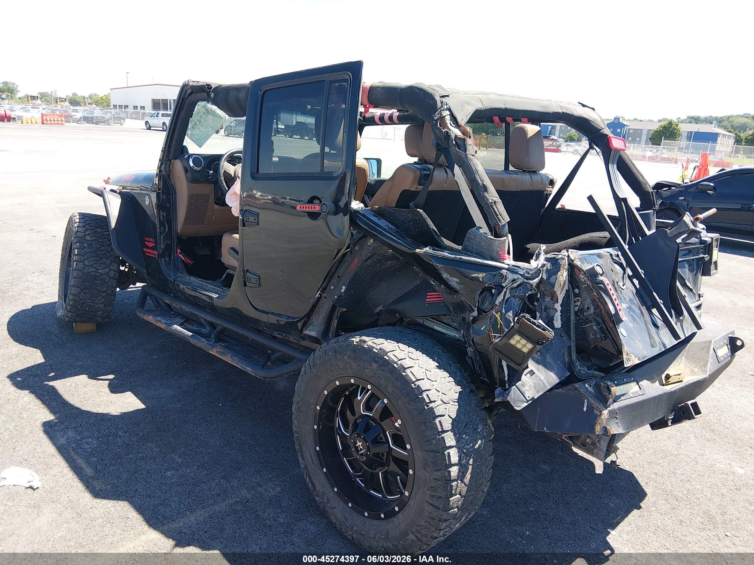 2013 Jeep Wrangler Unlimited Sahara Black vin: 1C4HJWEG5DL528100