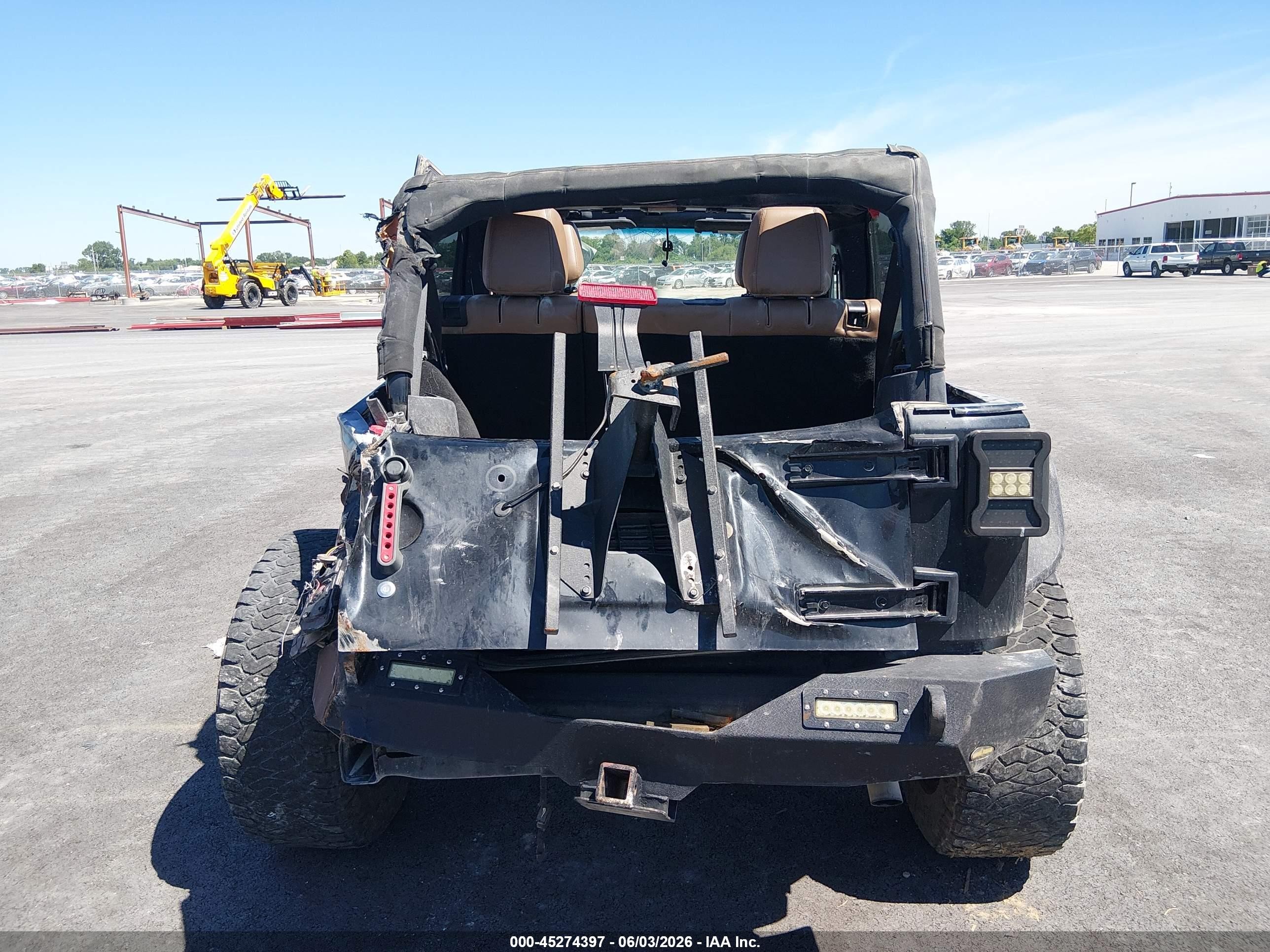 2013 Jeep Wrangler Unlimited Sahara Black vin: 1C4HJWEG5DL528100