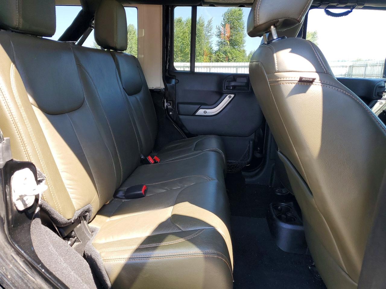 2013 Jeep Wrangler Unlimited Sahara Черный vin: 1C4HJWEG5DL685030