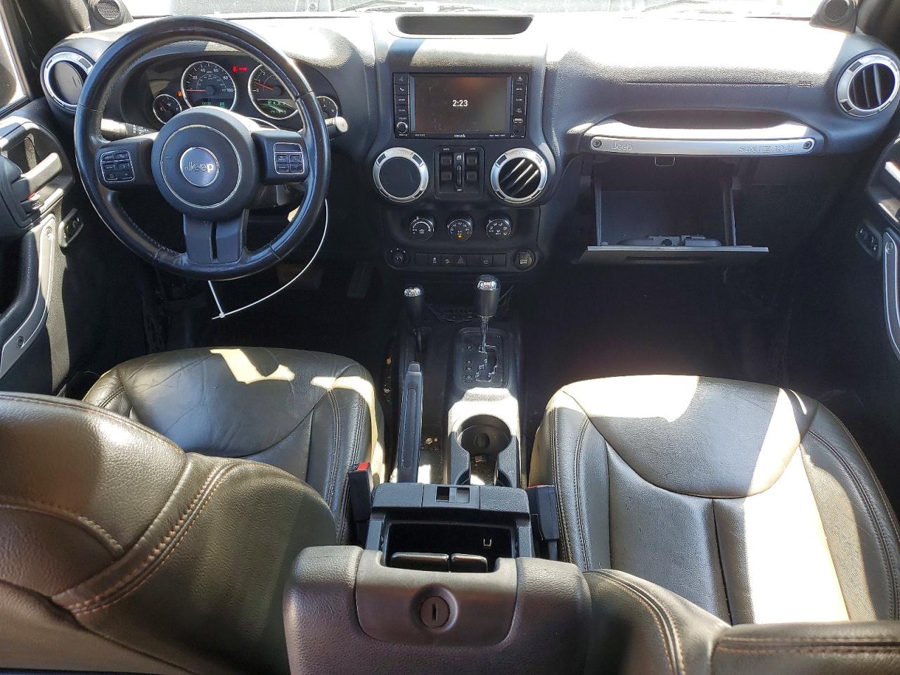 2013 Jeep Wrangler Unlimited Sahara Черный vin: 1C4HJWEG5DL685030