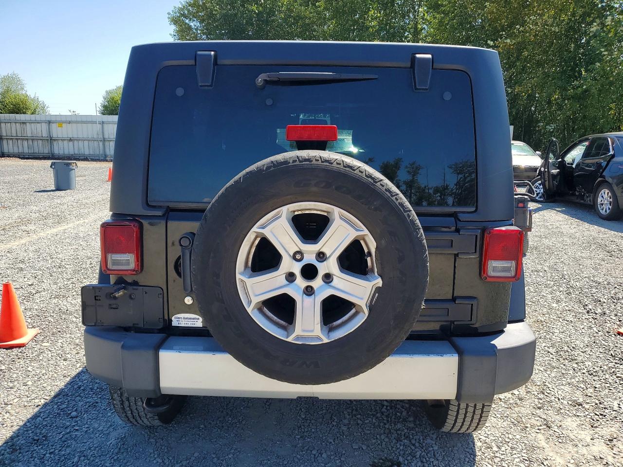 2013 Jeep Wrangler Unlimited Sahara Черный vin: 1C4HJWEG5DL685030