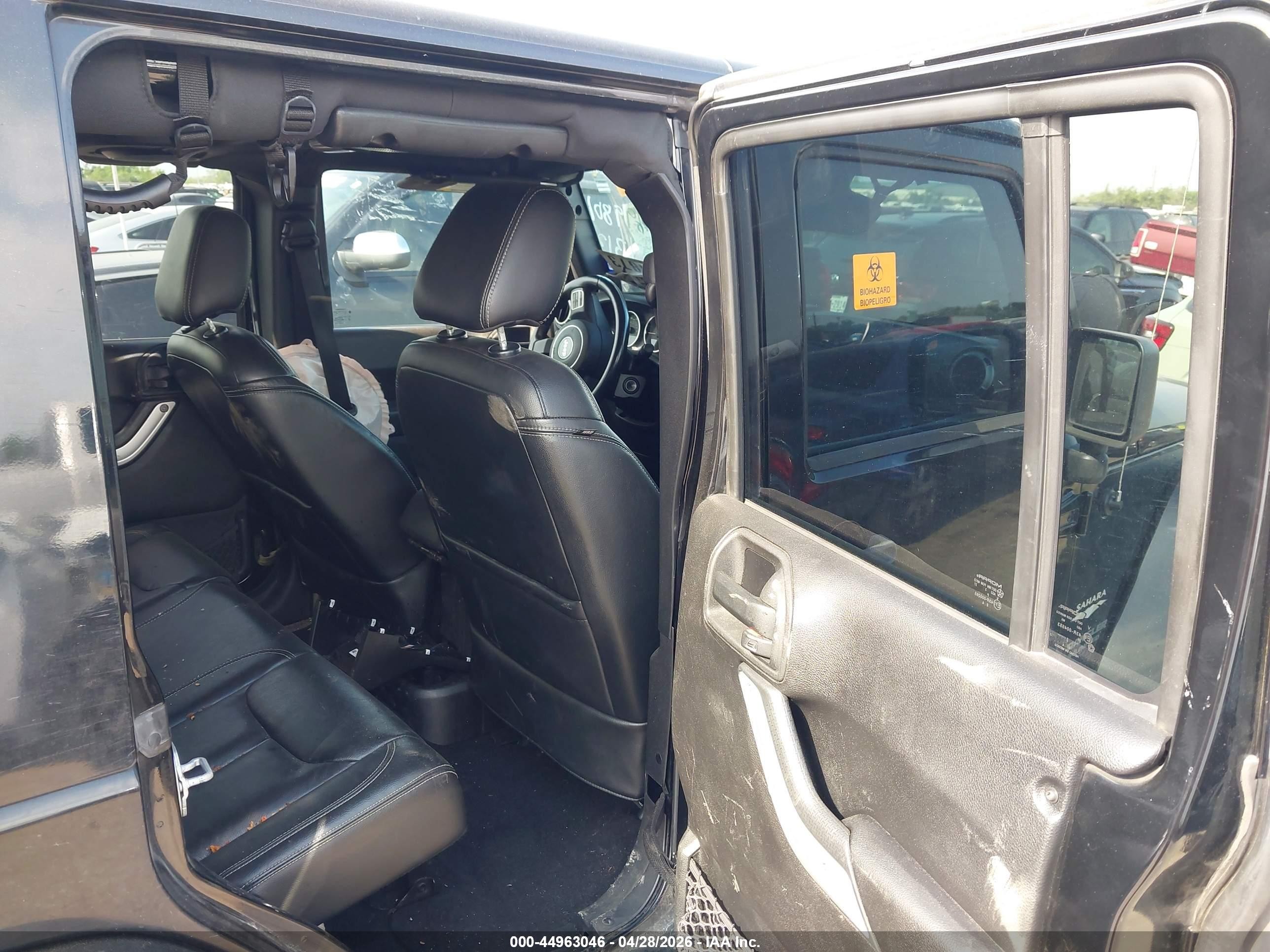 2014 Jeep Wrangler Unlimited Sahara Black vin: 1C4HJWEG5EL104658