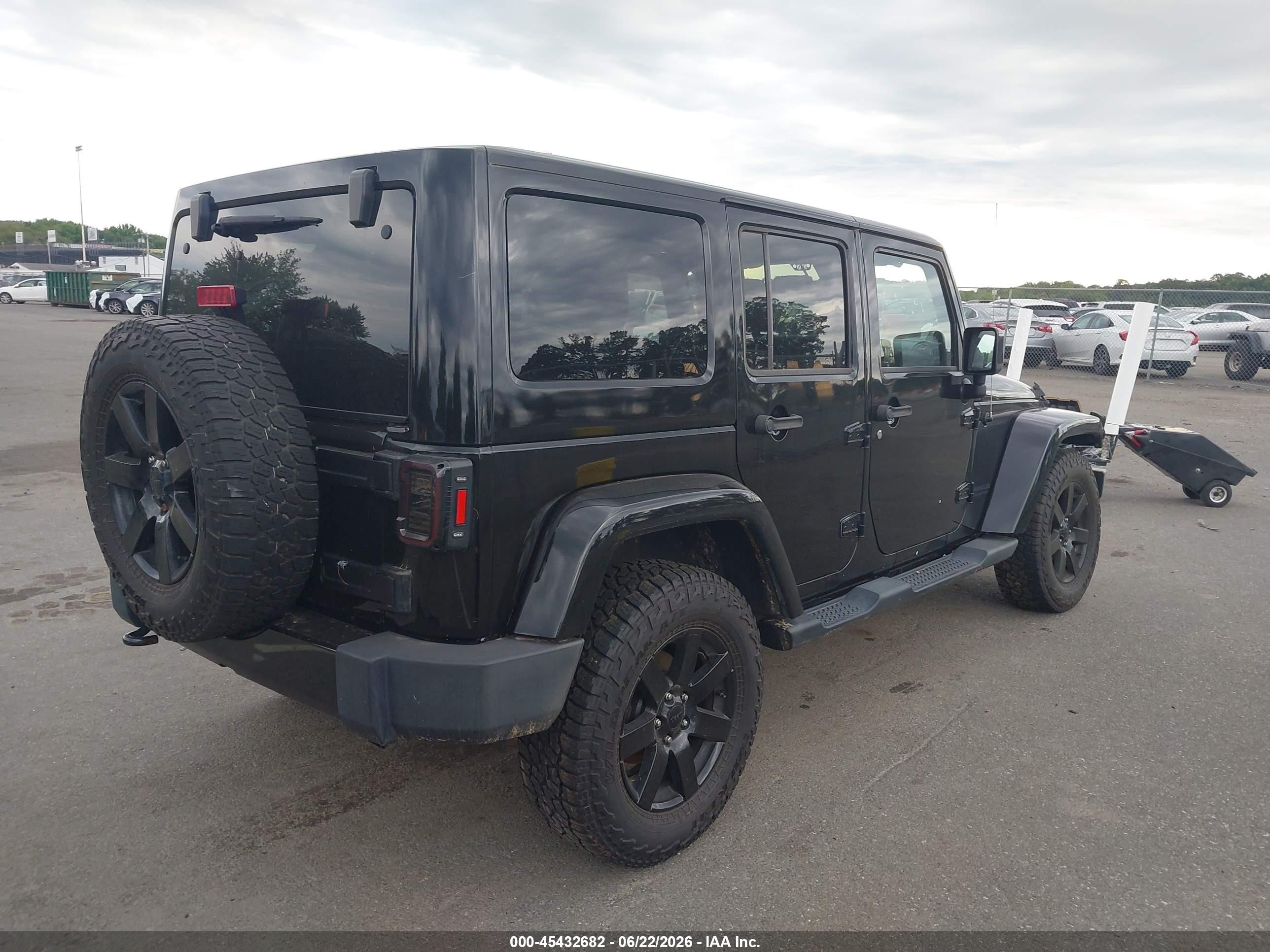 2014 Jeep Wrangler Unlimited Altitude Black vin: 1C4HJWEG5EL320249