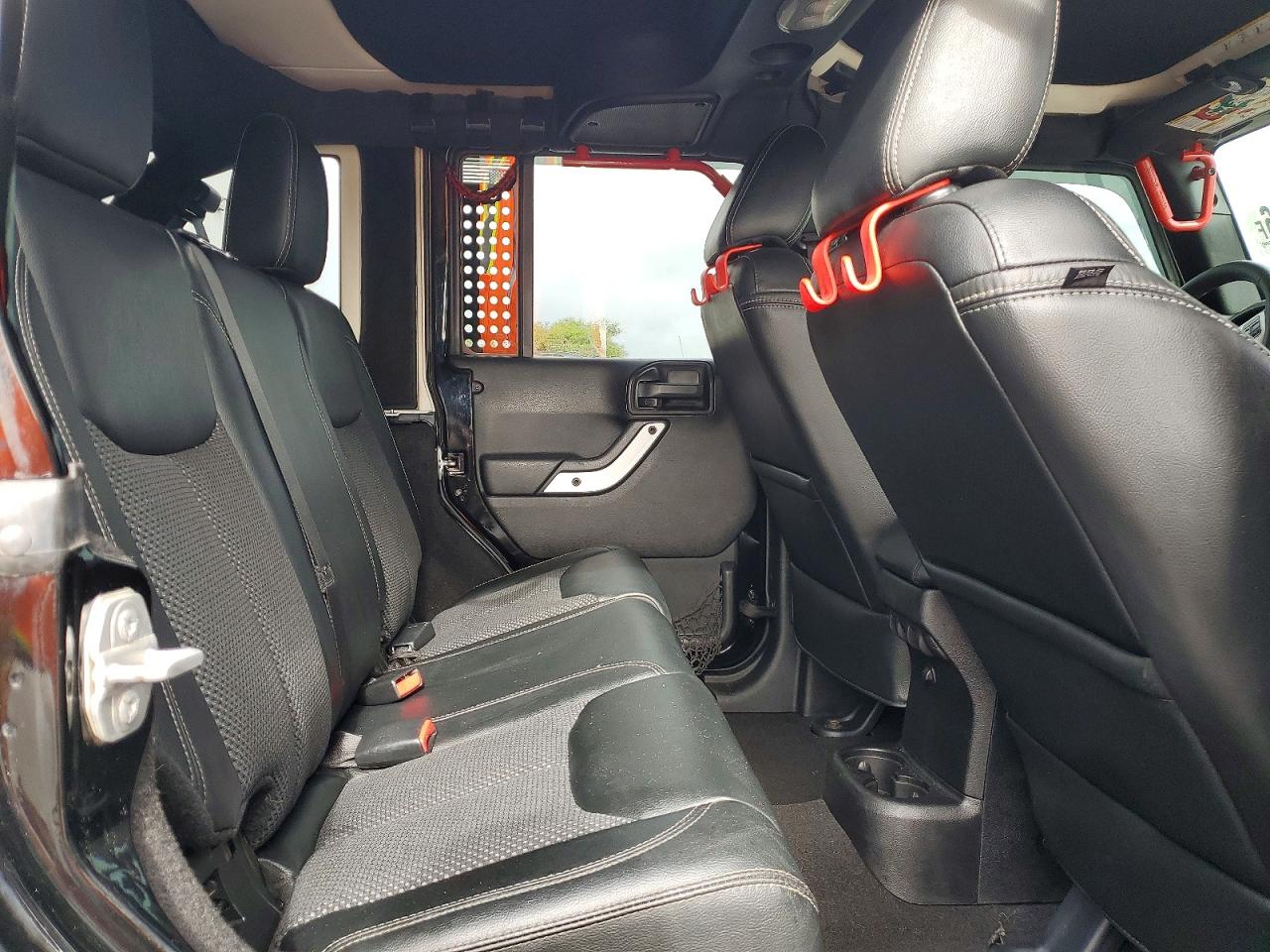 2015 Jeep Wrangler Unlimited Sahara Black vin: 1C4HJWEG5FL614235