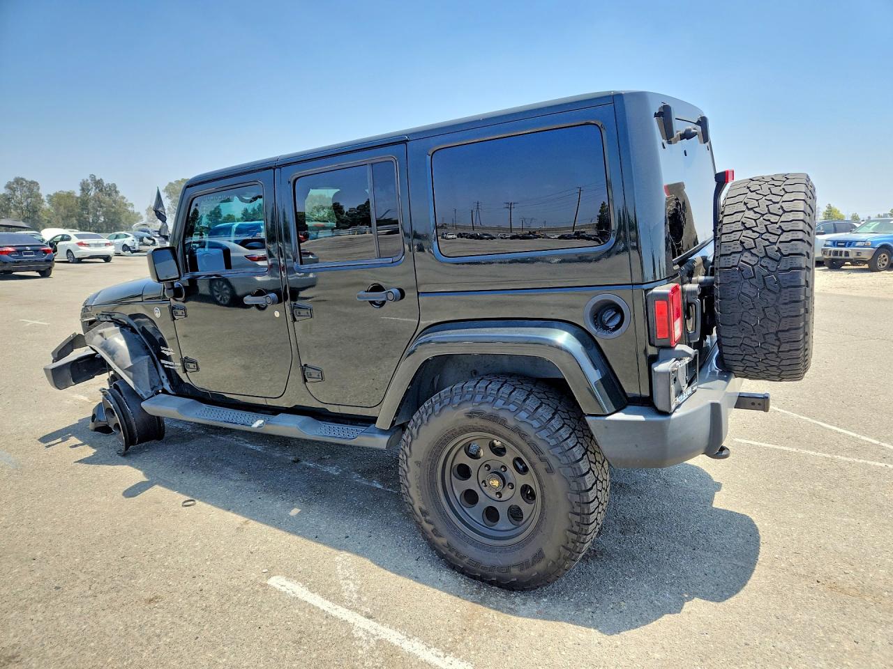 2012 Jeep Wrangler Unlimited Sahara Black vin: 1C4HJWEG6CL209643