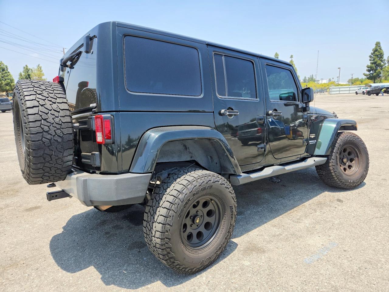 2012 Jeep Wrangler Unlimited Sahara Black vin: 1C4HJWEG6CL209643