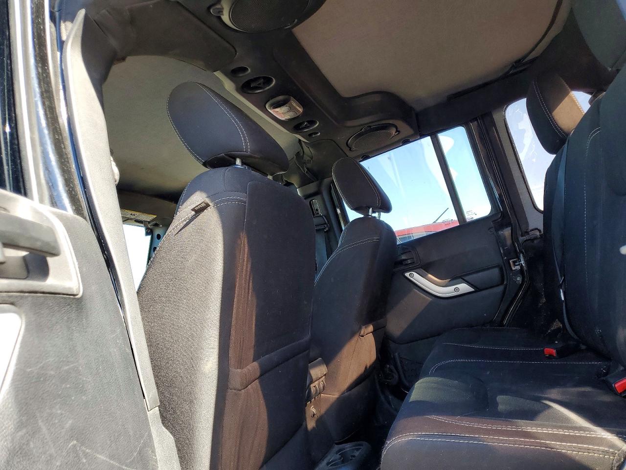 2014 Jeep Wrangler Unlimited Sahara Black vin: 1C4HJWEG7EL238281