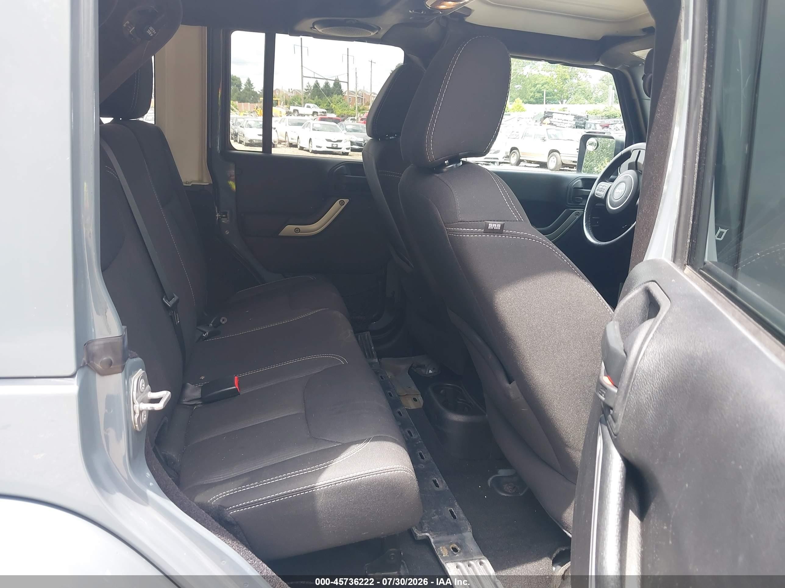 2014 Jeep Wrangler Unlimited Sahara Серый vin: 1C4HJWEG7EL270468
