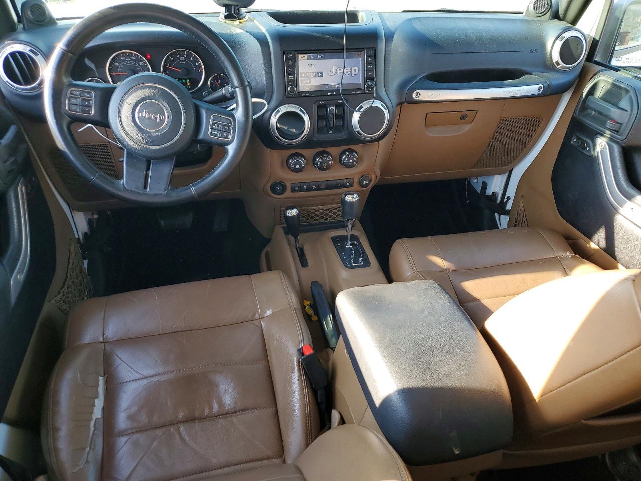 2012 Jeep Wrangler Unlimited Sahara Белый vin: 1C4HJWEG8CL139112