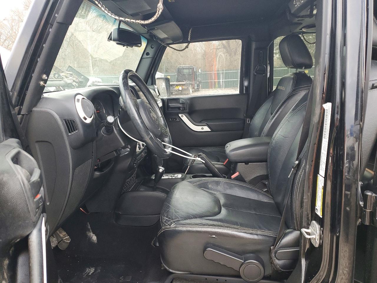 2013 Jeep Wrangler Черный vin: 1C4HJWEG8DL640311