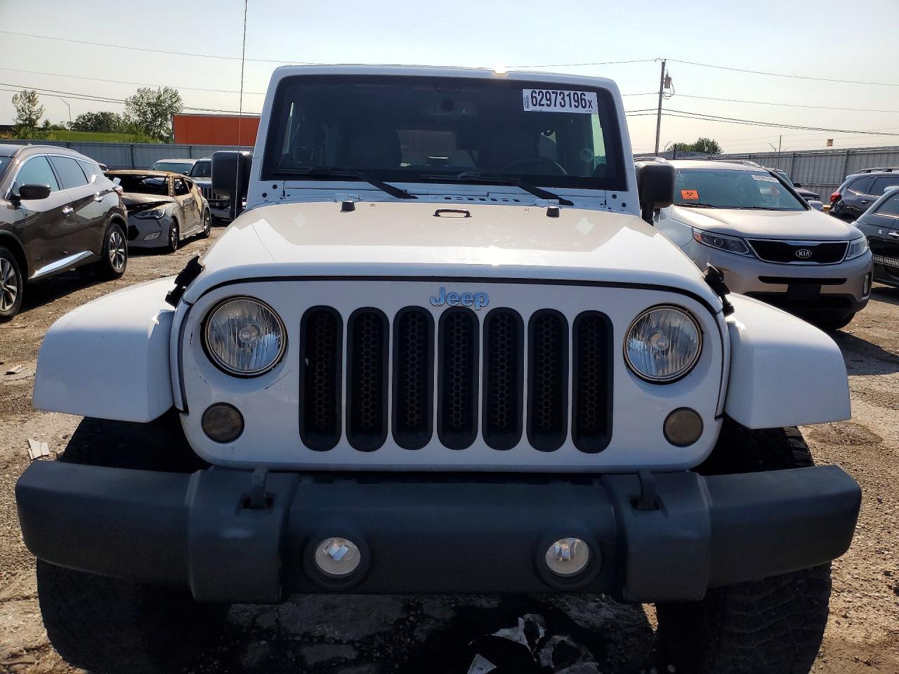 2014 Jeep Wrangler Unlimited Sahara White vin: 1C4HJWEG8EL103262