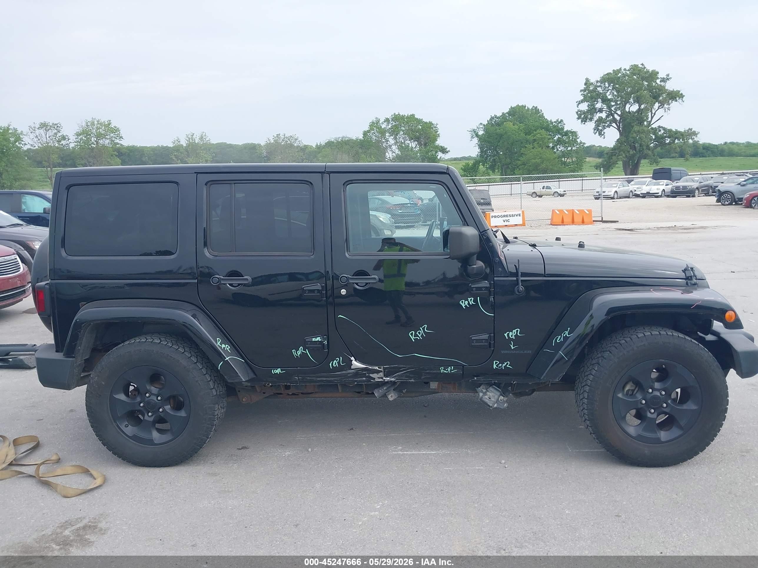 2014 Jeep Wrangler Unlimited Dragon Edition Black vin: 1C4HJWEG8EL161078