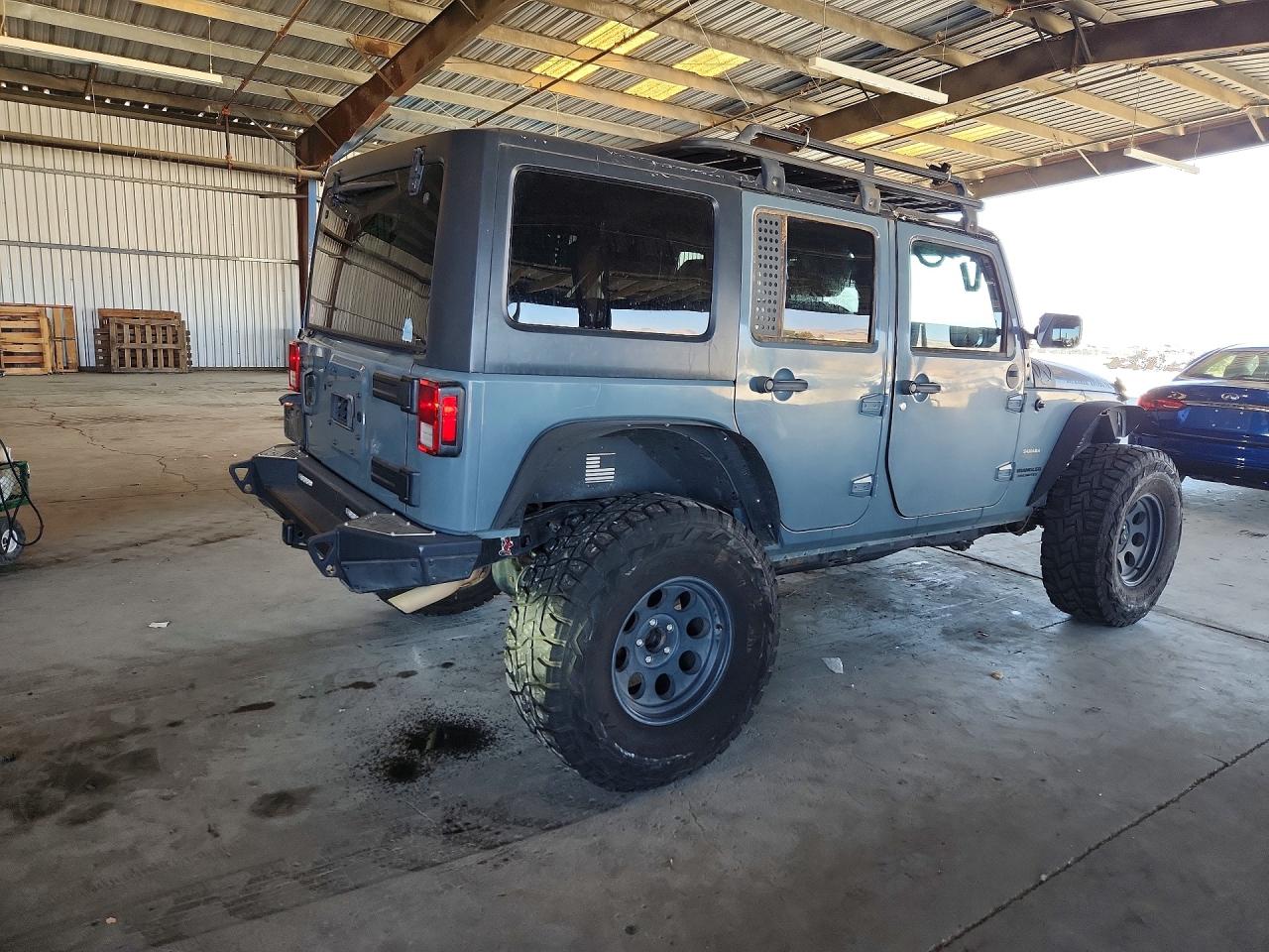 2015 Jeep Wrangler Unlimited Sahara Charcoal vin: 1C4HJWEG8FL695845
