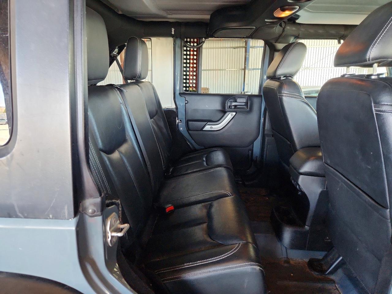 2015 Jeep Wrangler Unlimited Sahara Charcoal vin: 1C4HJWEG8FL695845
