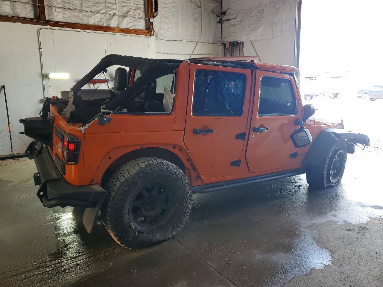 2013 Jeep Wrangler Unlimited Sahara Оранжевый vin: 1C4HJWEG9DL565022