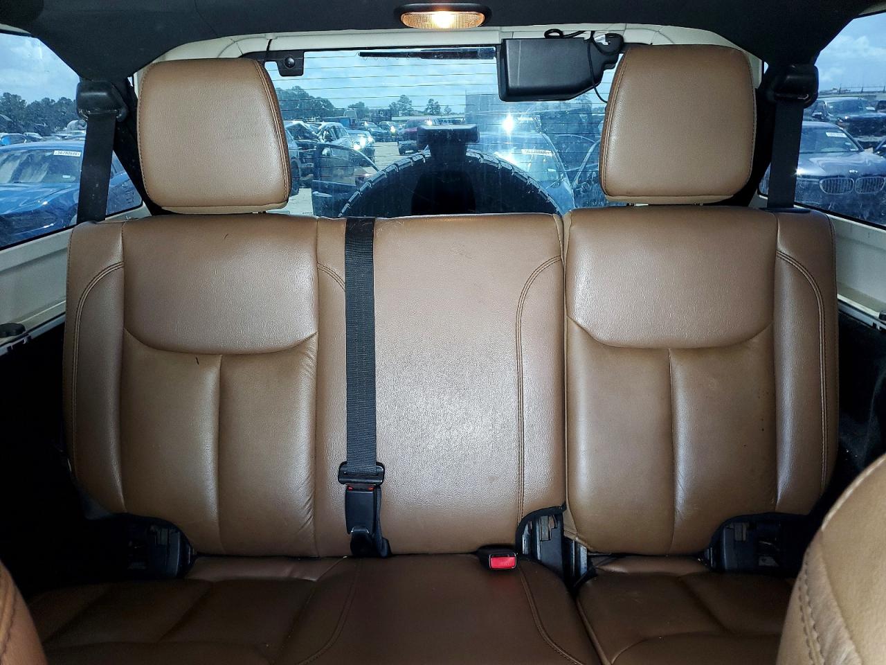 2014 Jeep Wrangler Unlimited Sahara Белый vin: 1C4HJWEG9EL322926