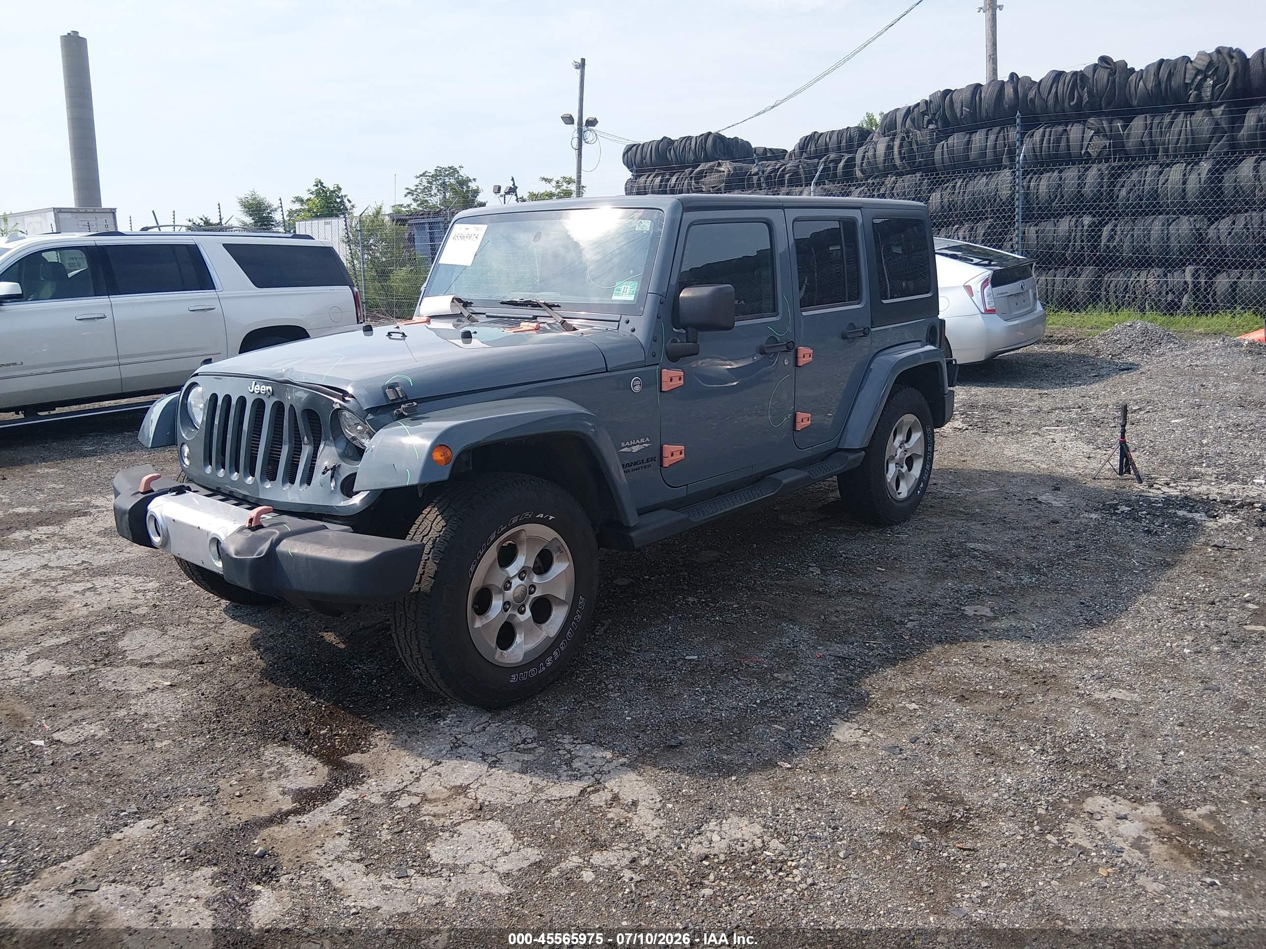 2015 Jeep Wrangler Unlimited Sahara Light Blue vin: 1C4HJWEG9FL526448
