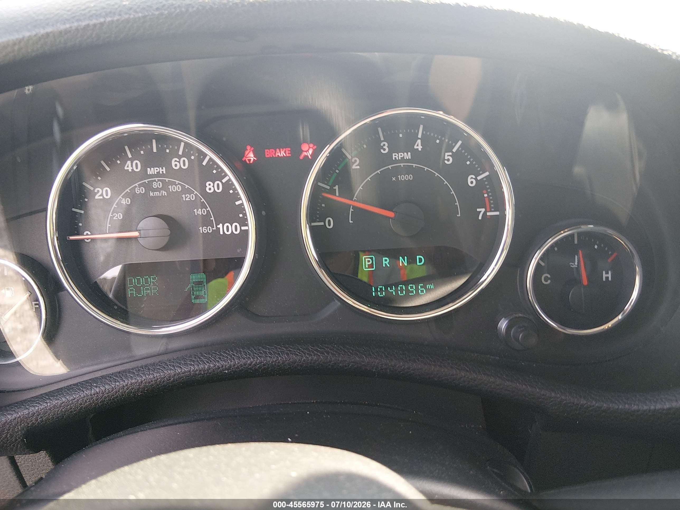 2015 Jeep Wrangler Unlimited Sahara Light Blue vin: 1C4HJWEG9FL526448