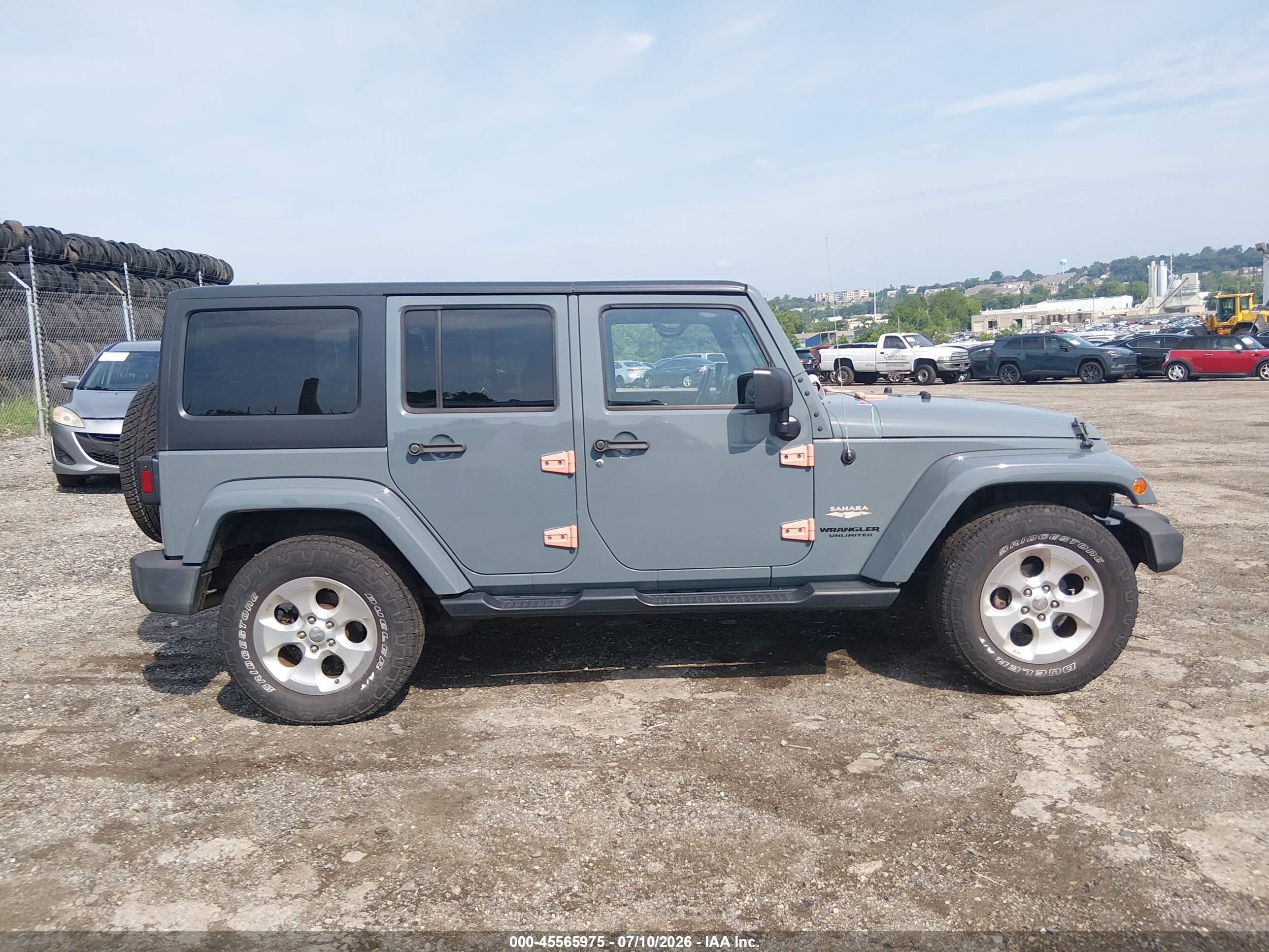 2015 Jeep Wrangler Unlimited Sahara Light Blue vin: 1C4HJWEG9FL526448