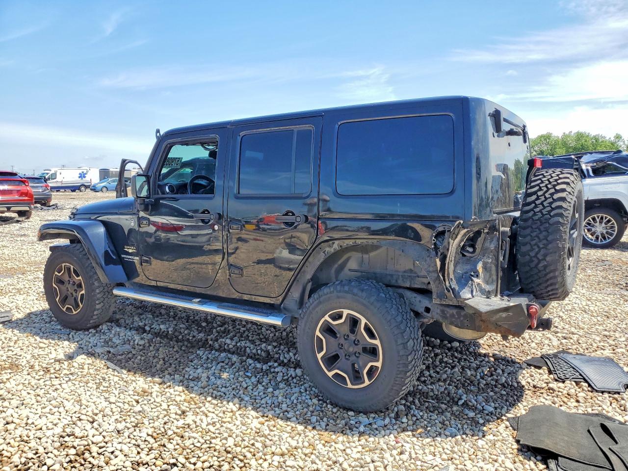 2015 Jeep Wrangler Unlimited Sahara Black vin: 1C4HJWEG9FL624427
