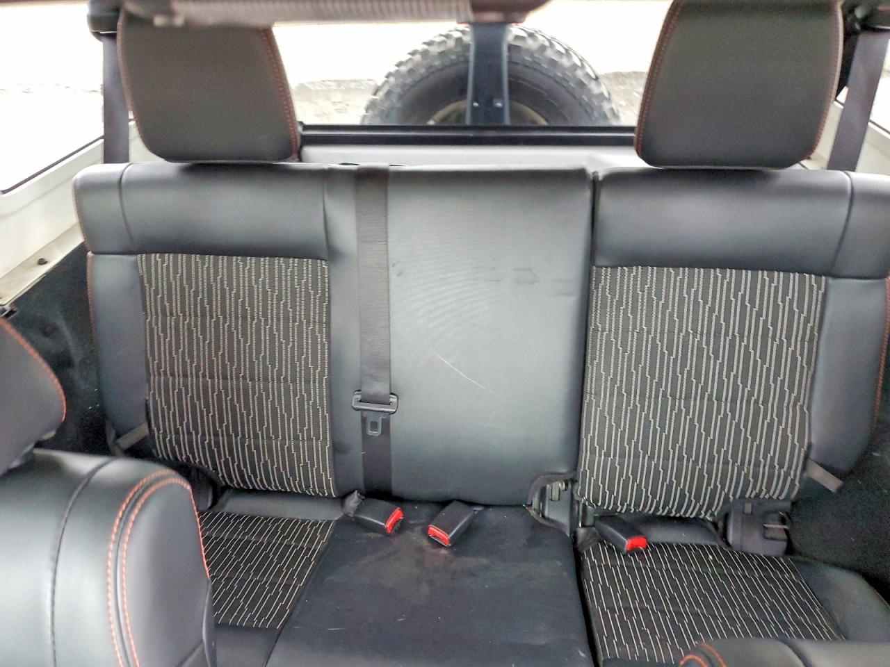 2012 Jeep Wrangler Unlimited Sahara Белый vin: 1C4HJWEGXCL146501